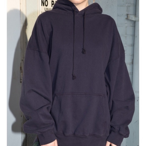 Brandy Melville Sweaters - Brandy Melville Black Oversized Christy Hoodie